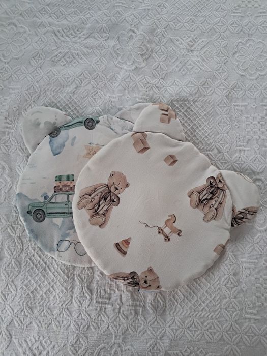 Dwie poduszki niemowlęce Furkot Velvet i bawełna