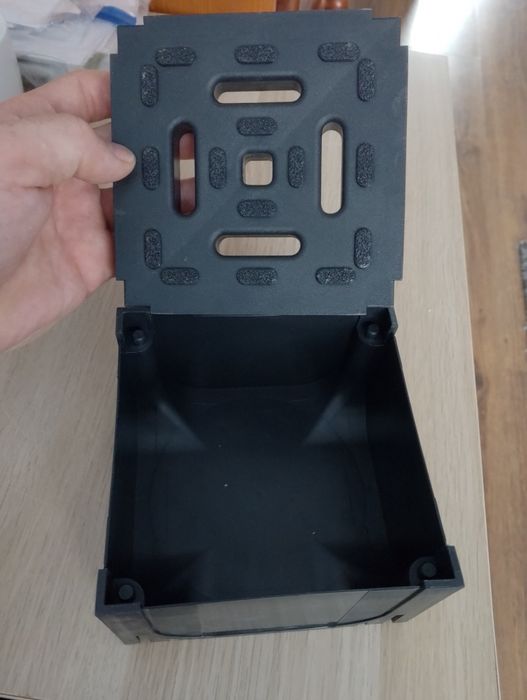 Odwodnienie liniowe skrzynka narozna