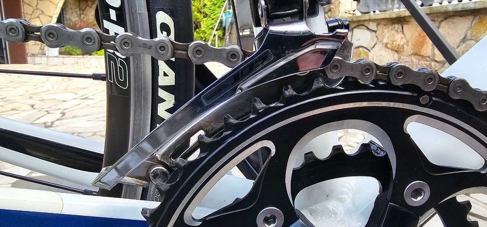 Giant Defy 1, szosa, Shimano 105