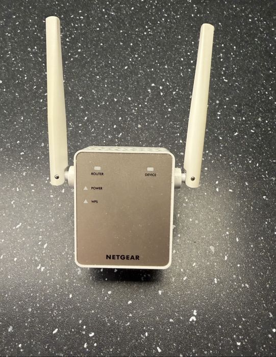 Repeater Netgear EX6120 w idealanym stanie