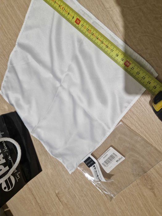 Poszetka NOWA chusteczka butonierka CHOICE hand made Biala 89 pln