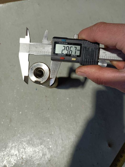 Wał wałek zgrabiarki kosiarki przetrząsarki 190 mm Fella