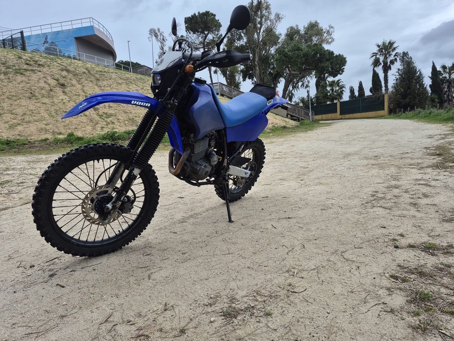 Yamaha TTR 250  de  2004