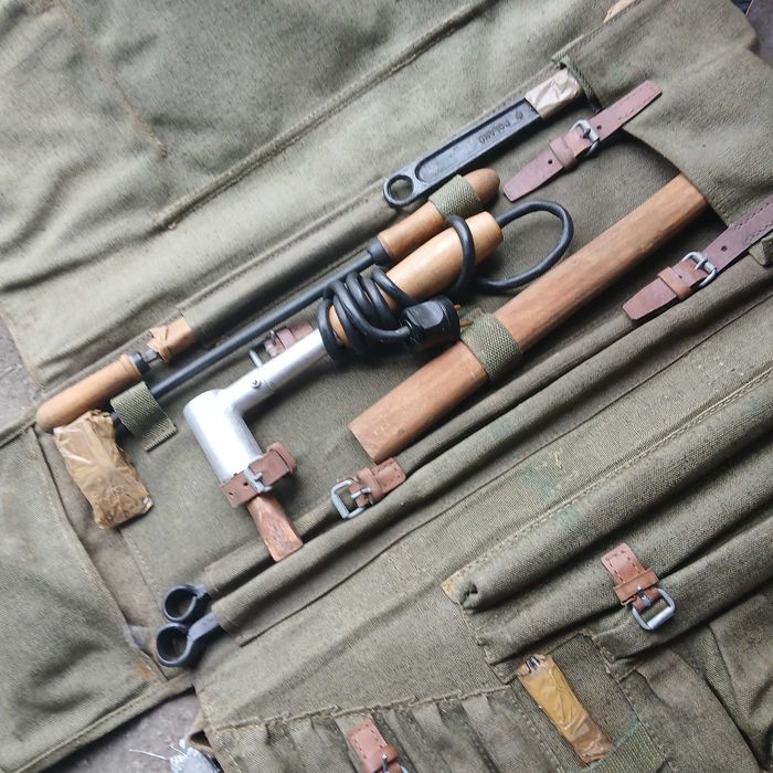 Wojskowy zestaw narzędzi elektrotechnika BDB