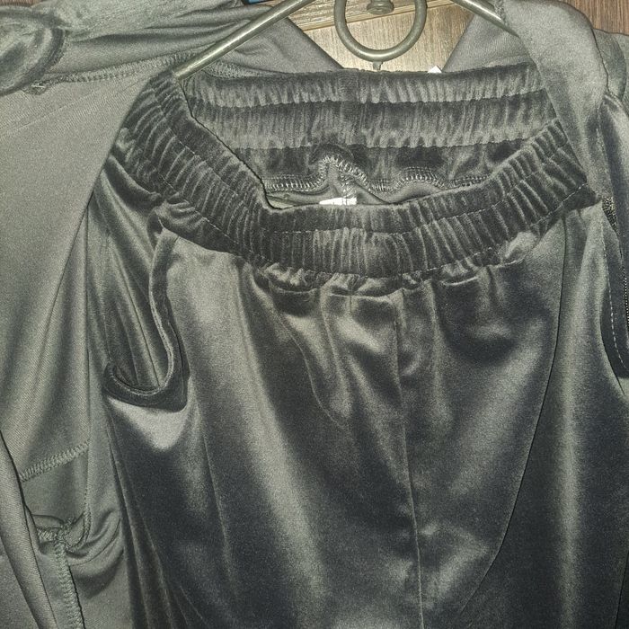 Велюровий костюм 52р.