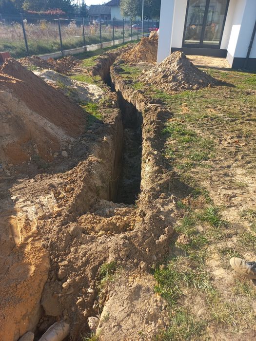 Piasek siany, podsypka, usługi koparko ładowarką