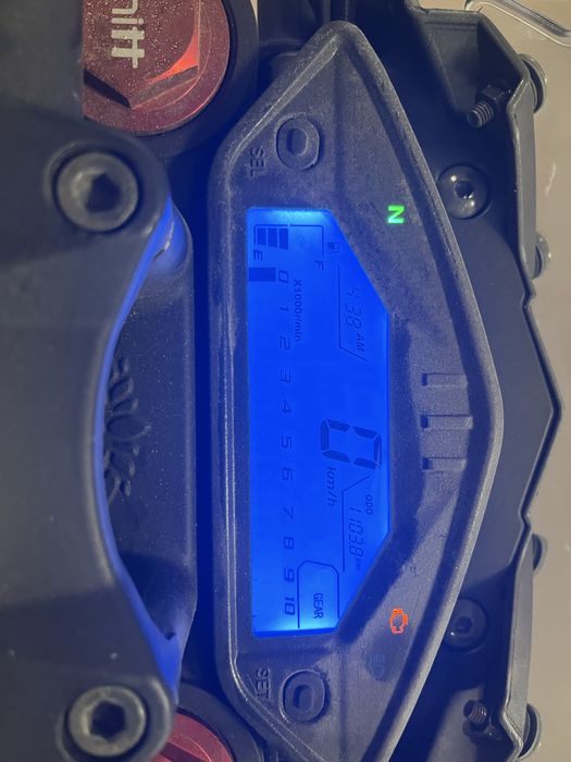 Moto mitt 125 carta de carro
