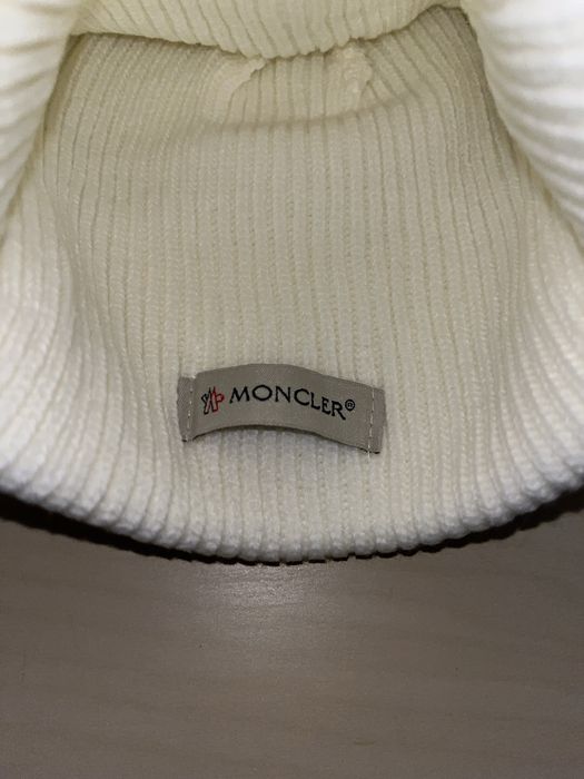 Gorro Moncler Branco