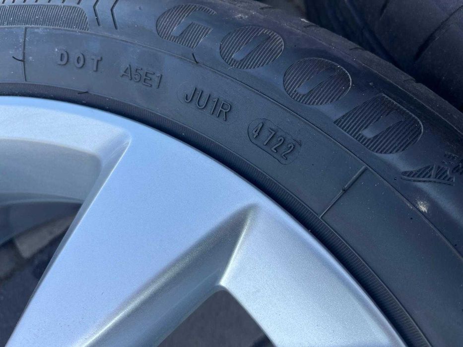 4 Opony letnie Goodyear Efficientgrip Performance 205/55 R17 91V