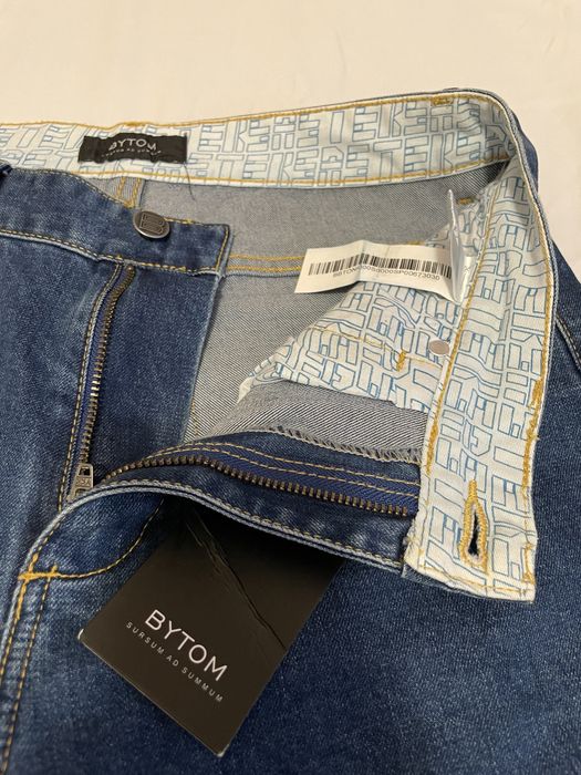 Nowe jeansy marki BYTOM z metką