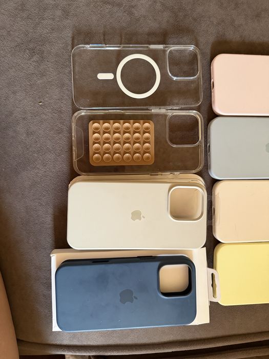 Чехлы на iphone 16 pro max