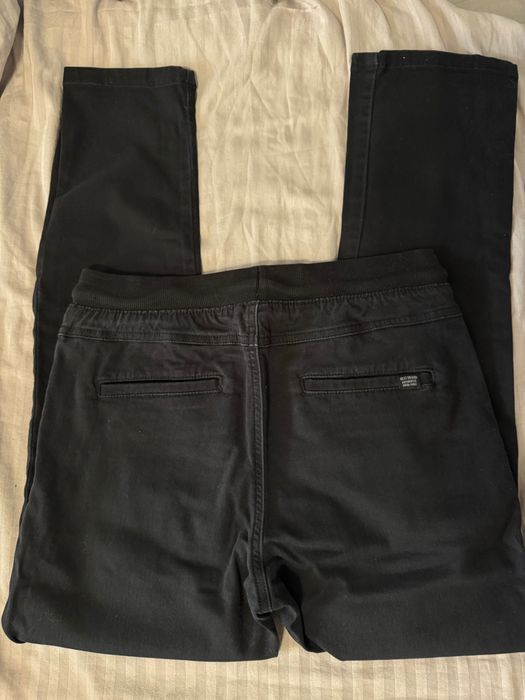 Продам дитячий одяг (Mango, Next, LC Waikiki, Minecraft) в чудовому стані