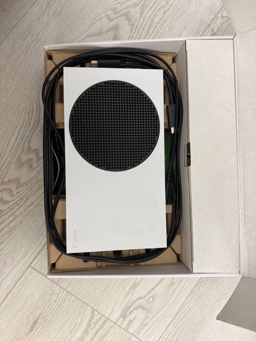 Ігрова консоль Xbox series S