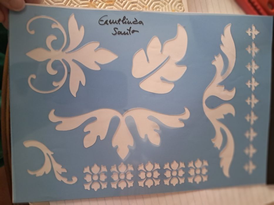 Multiple Stencils for Painting64284047313281123