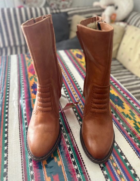 Шкіряні жіночі чоботи,Clark’s.