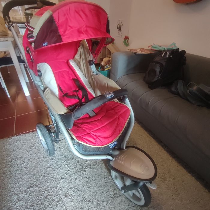 Carrinho de Bebê CHICCO Trio S3