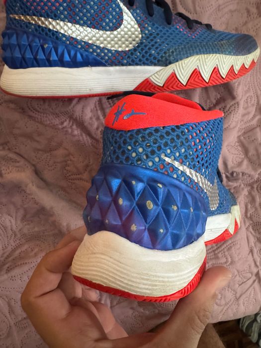 Nike Kyrie Irving 1 “Day of Independence”