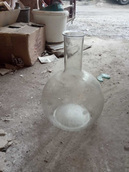 Продам бутли 5л., 4л., 2л.