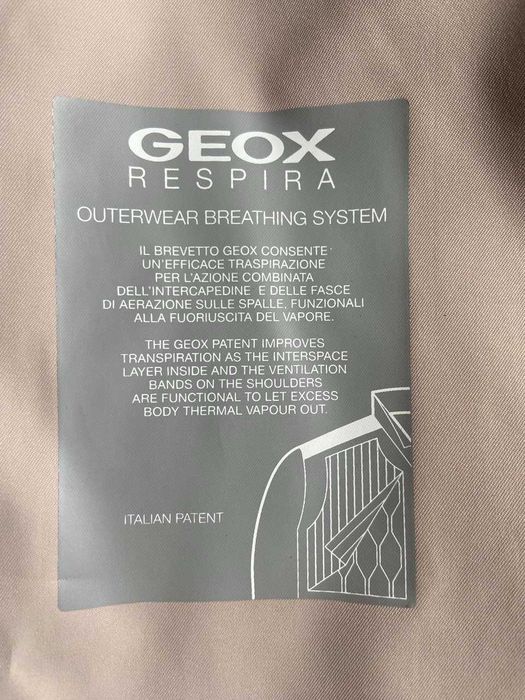 Плащ - дощевик GEOX