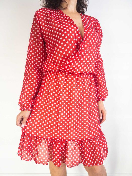 40 L Polska produkcja sukienka damska czerwona w groszki