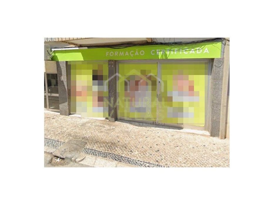 Loja para Comércio e Serviços em Faro