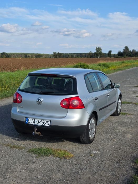 Samochód Golf 5 1.4