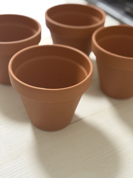 Conjunto 4 Vasos de Barro Pequenos – Ideais para decoração!