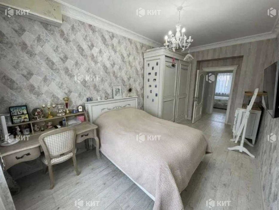 4к.90м2 Центр (Восстания, Защитников Украины, ул. Сомовская) 131116
