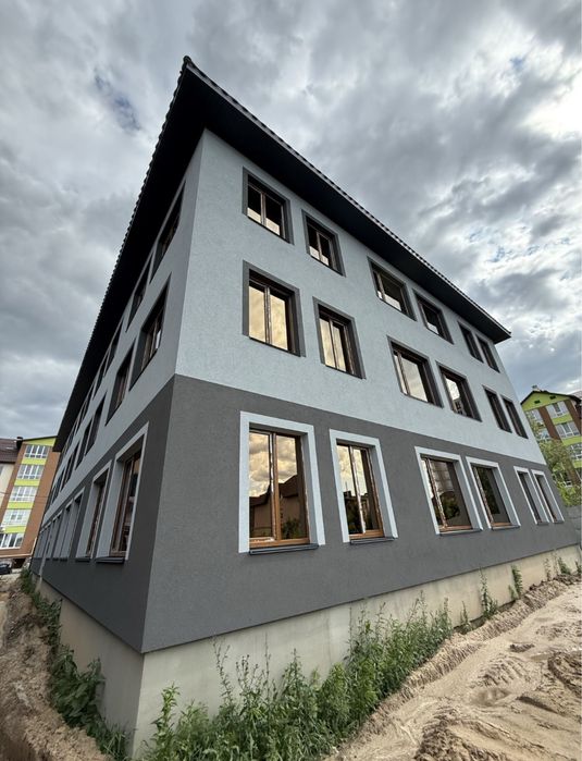 Здам в оренду приміщення 2000м.кв. (можна поверхами), Дорошенка 9