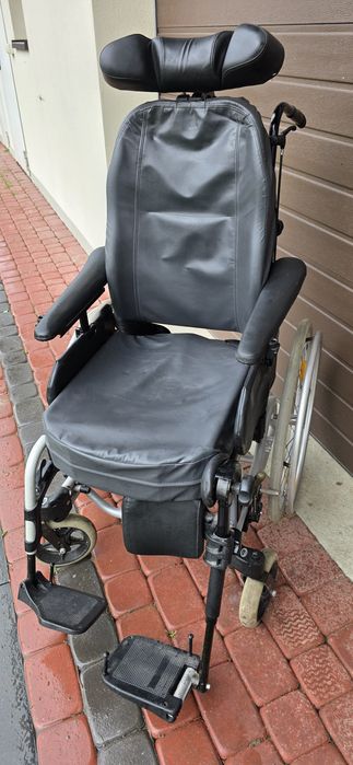Wózek inwalidzki Invacare Rea