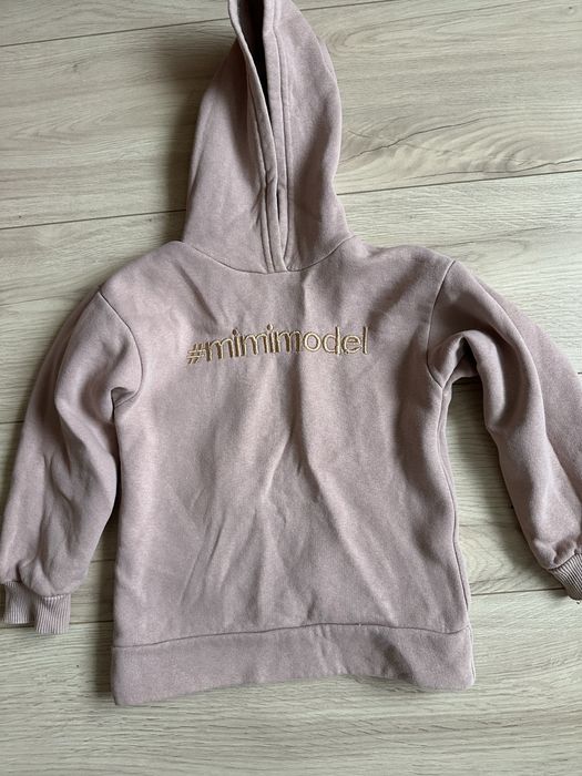 Кофта тепла на дівчинку