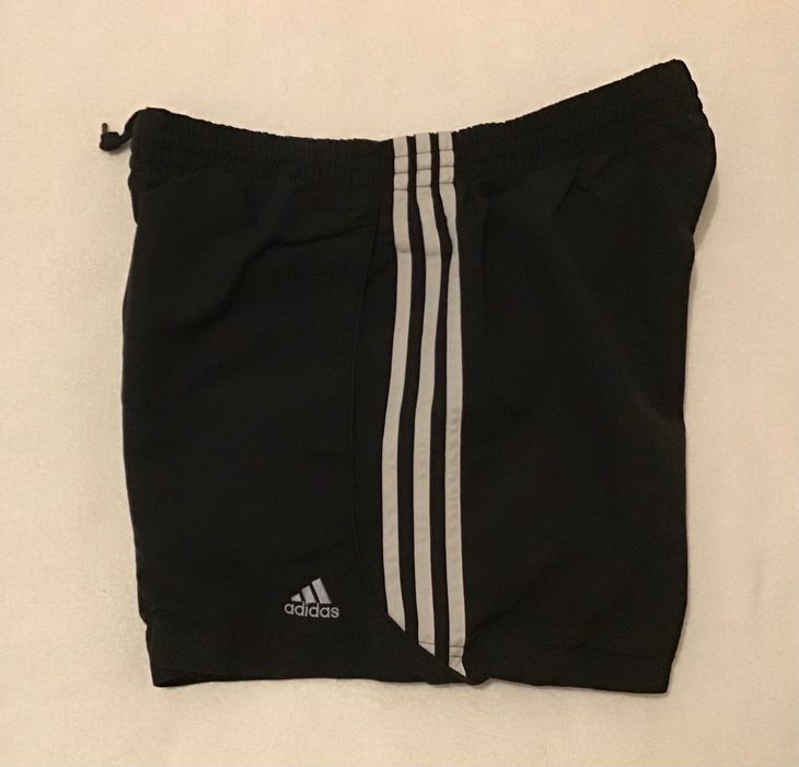 Calções marca Adidas