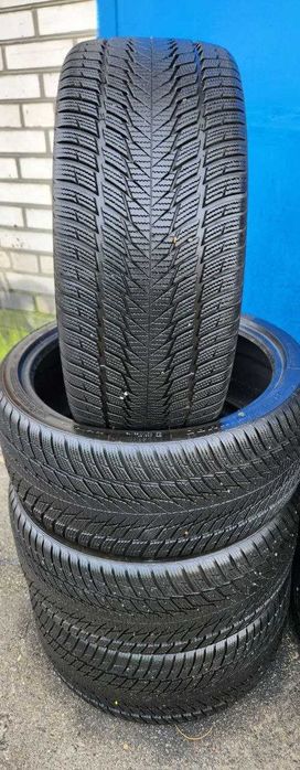 Goauto шини зима Superia 235 35 r19 Рік 2020 7мм купити Київ