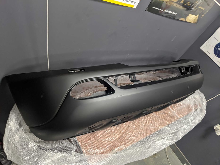 Бампер передній новий на Мерседес МЛ 163 з 2002 р.в. (рест)