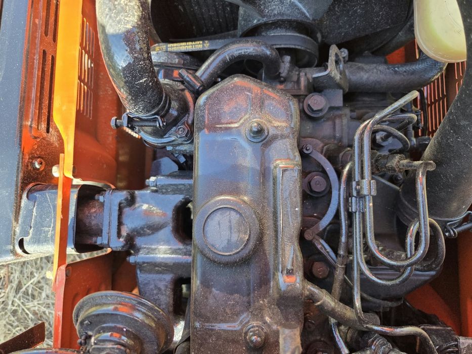 Trator Hinomoto E1804 4x4