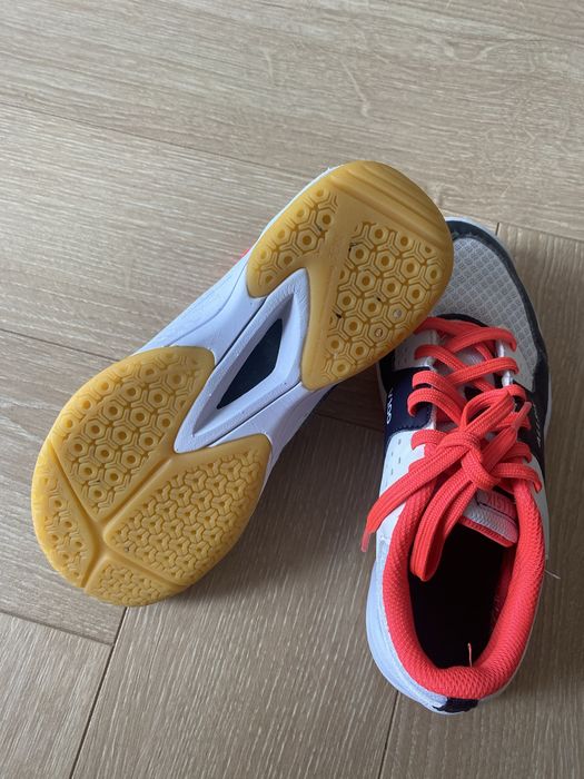 Buty sportowe halowe 35 decathlon