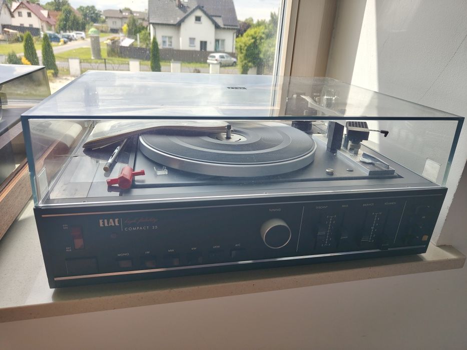 Kombajn gramofon elac compact 25