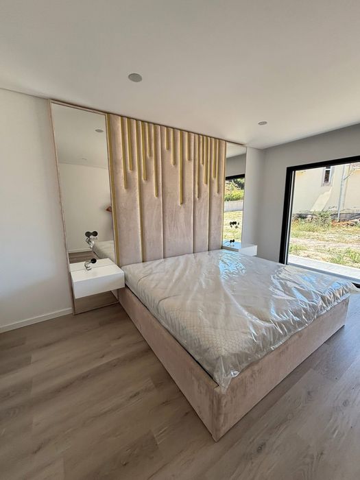 Roupeiros e Estofos por medida