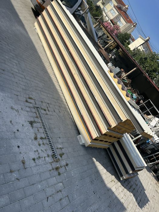Lote Painel de Sandwich 200 mt de segunda 16 painéis 6mt 30mm de  18 painéis 5mt 10mm espessura