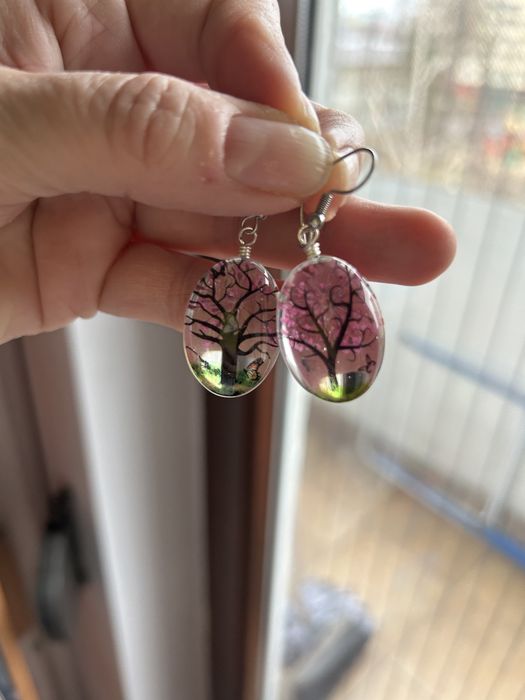 Angielskie kolczyki szklane.