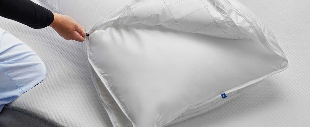 Casper Sleep oryginalna poduszka z mikrofibry do spania 65 x 45 cm