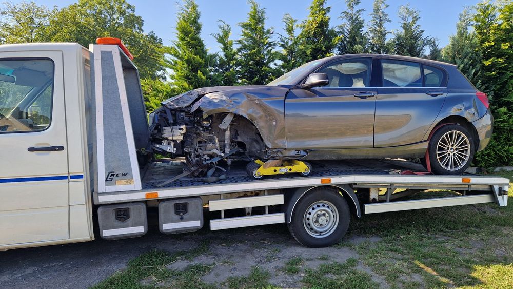 AUTOLAWETA, auto laweta, usługi pomoc drogowa, zmiana koła, najazd