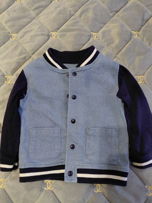 Продам куртку-бомбер