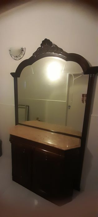 Móvel Sapateira com Espelho Grande