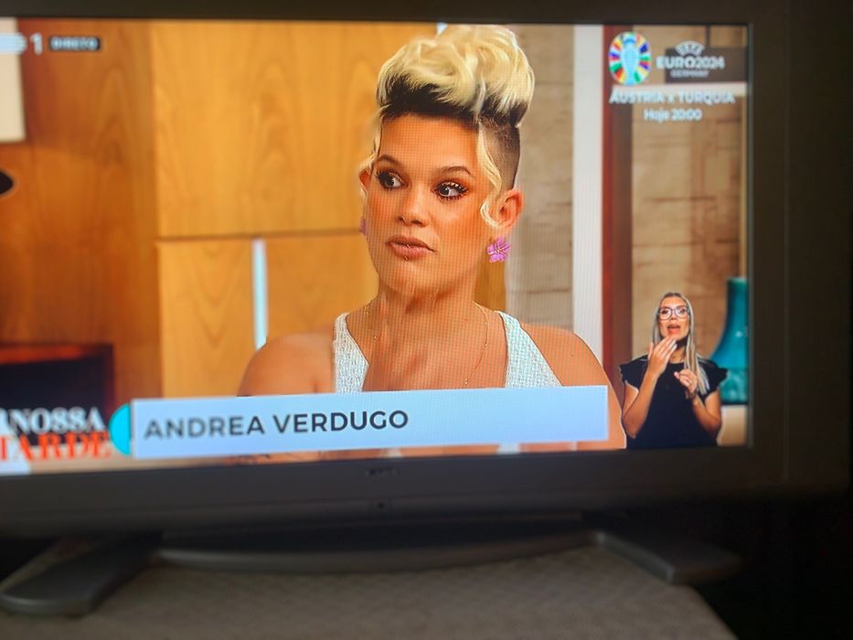 TV LCD  em boas condições