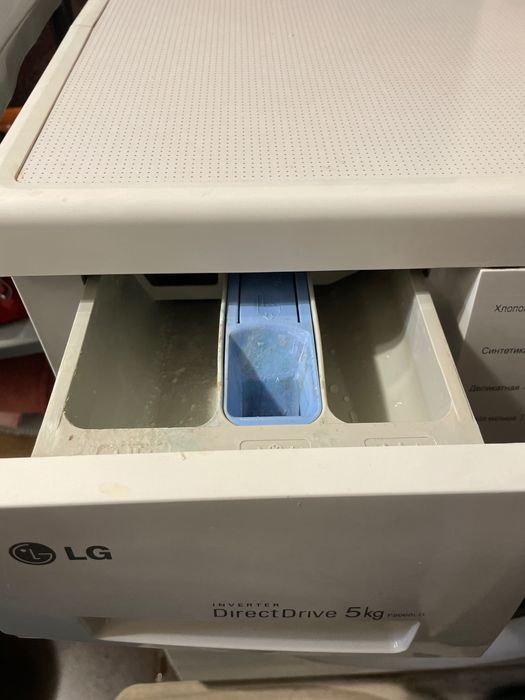 LG пральна машина