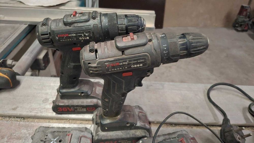 шуруповерт 4 шт акамуляторний