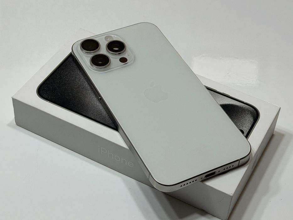 iPhone 15 Pro Max 256 GB Biały #BDB#Bateria 84%#Komplet #Apple#