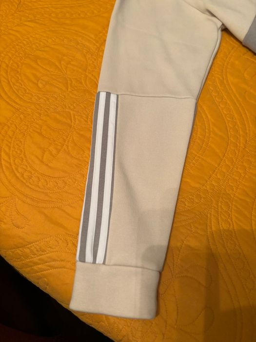 Pullover Adidas novo