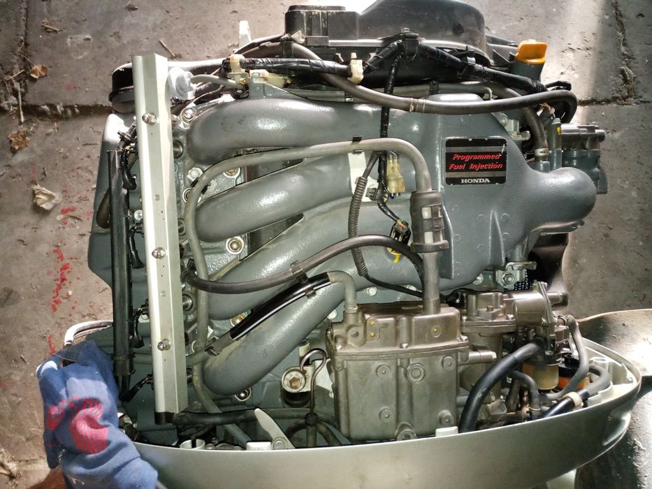 Мотор до човна Honda BF115-130
